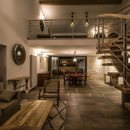 Les Cuves - Saintes Bed & Breakfast Chaniers Dış mekan fotoğraf