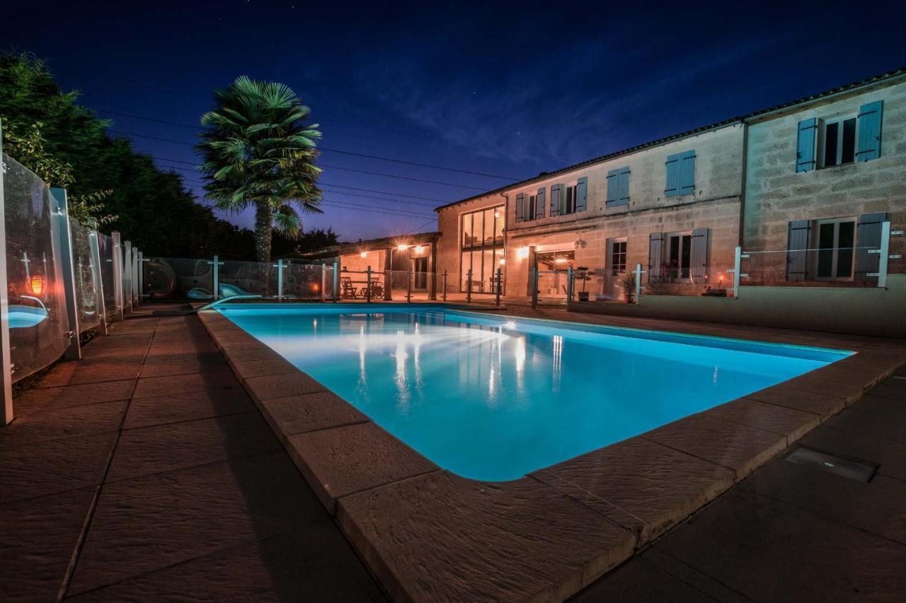 Les Cuves - Saintes Bed & Breakfast Chaniers Dış mekan fotoğraf